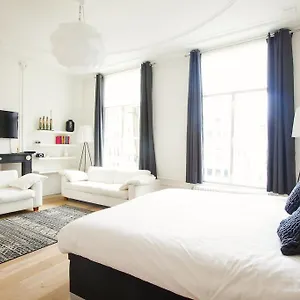  Bed & Breakfast Mokum