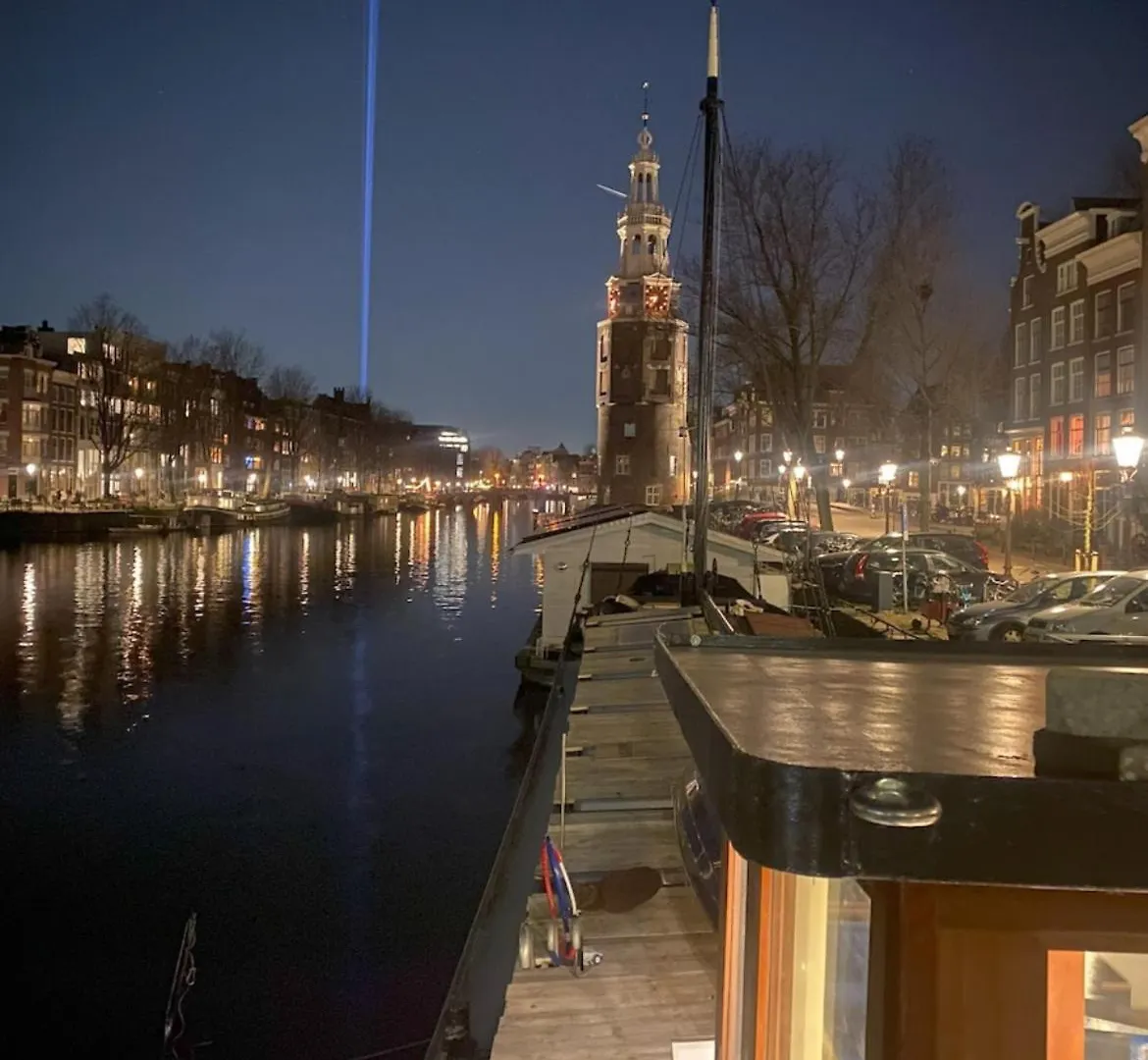 Houseboat Reussi Bed & Breakfast Amsterdam 0*,